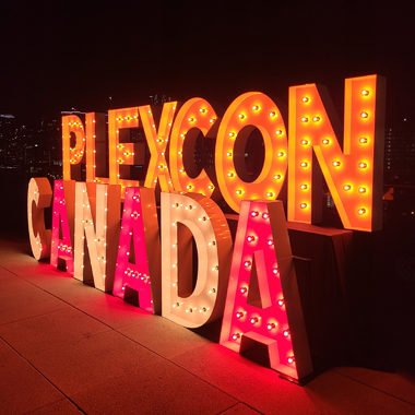 Marquee letters with coloured bulbs